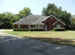 616 Highland Oaks St, Mount Vernon, TX 75457