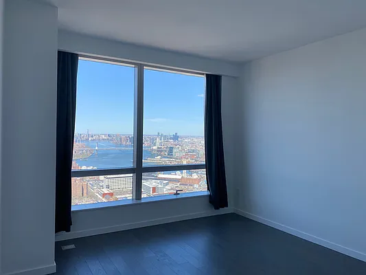 Rented by The Ariel Group Realty Corp | media 38