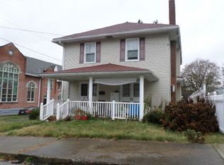 200 East St, Williamstown, PA 17098