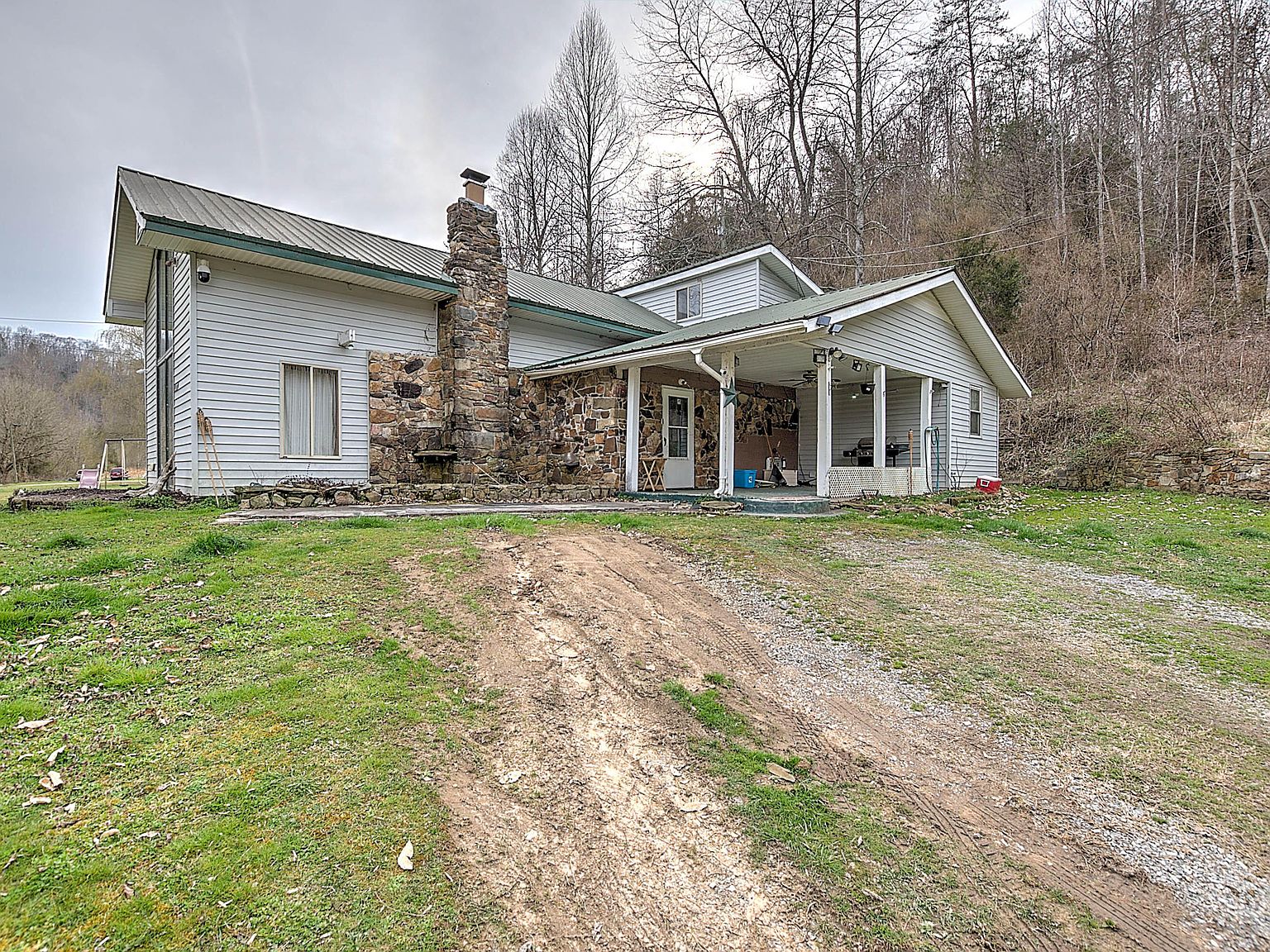 3271 Lunsford Mill Rd, Hiltons, VA 24258 Zillow