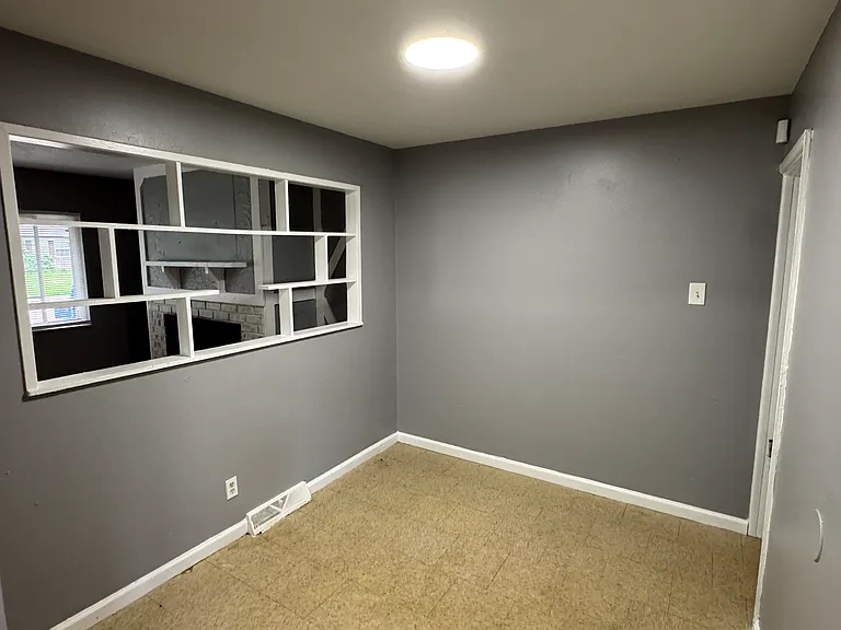 10120 Cavalier Ct — Photo 4