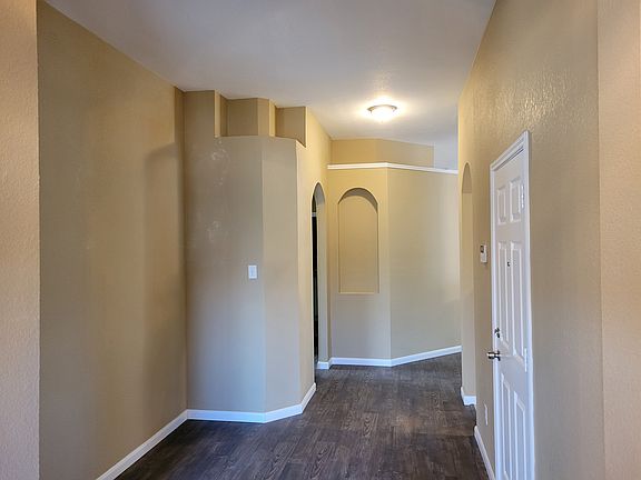 3rd image of 5216 Sioux Creek Ln