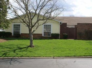 418 Williamsburg Ln NW APT A, Lancaster, OH 43130