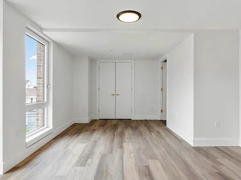 3333 Giles Pl #112 — Photo 6