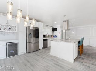 2033 E Oakey Blvd, Las Vegas, NV 89104