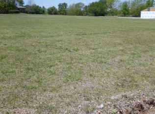 S 590th Rd, Miami, OK 74354