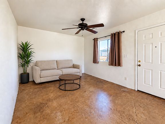 3rd image of 3224 W Madison St APT 1