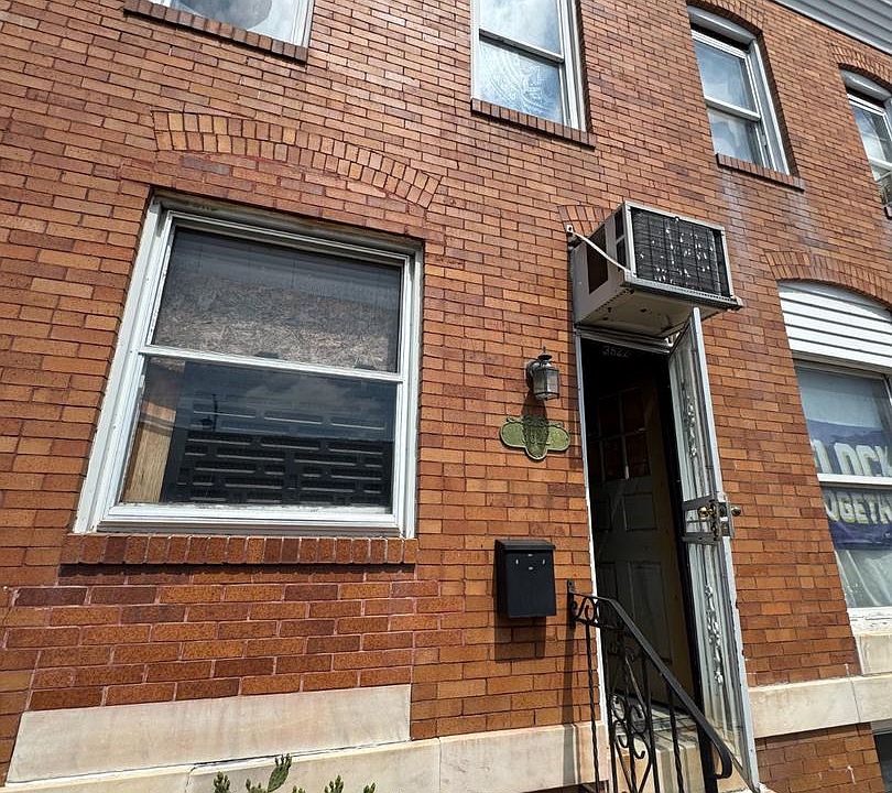1st image of 3522 Noble St