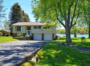 394 Latonka Dr, Mercer, PA 16137