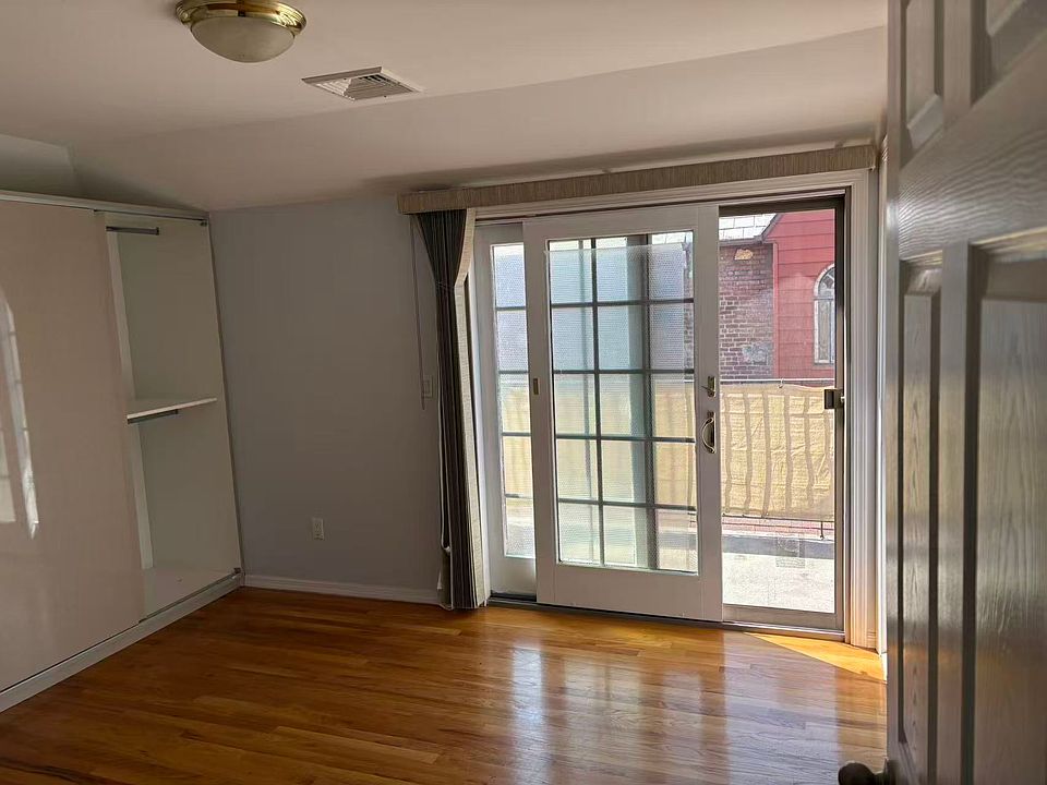 1st image of 2904 167th St Floor 2