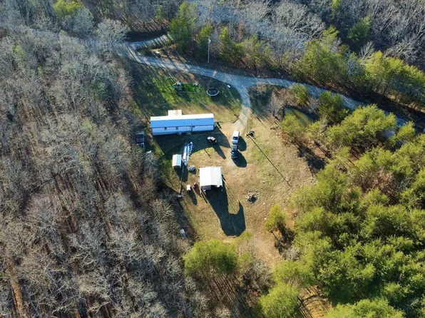 25 Myers Loop Rd, Pikeville, TN 37367