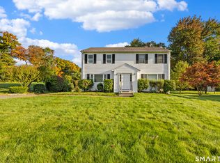 61 Bunker Hill Rd, Watertown, CT 06795