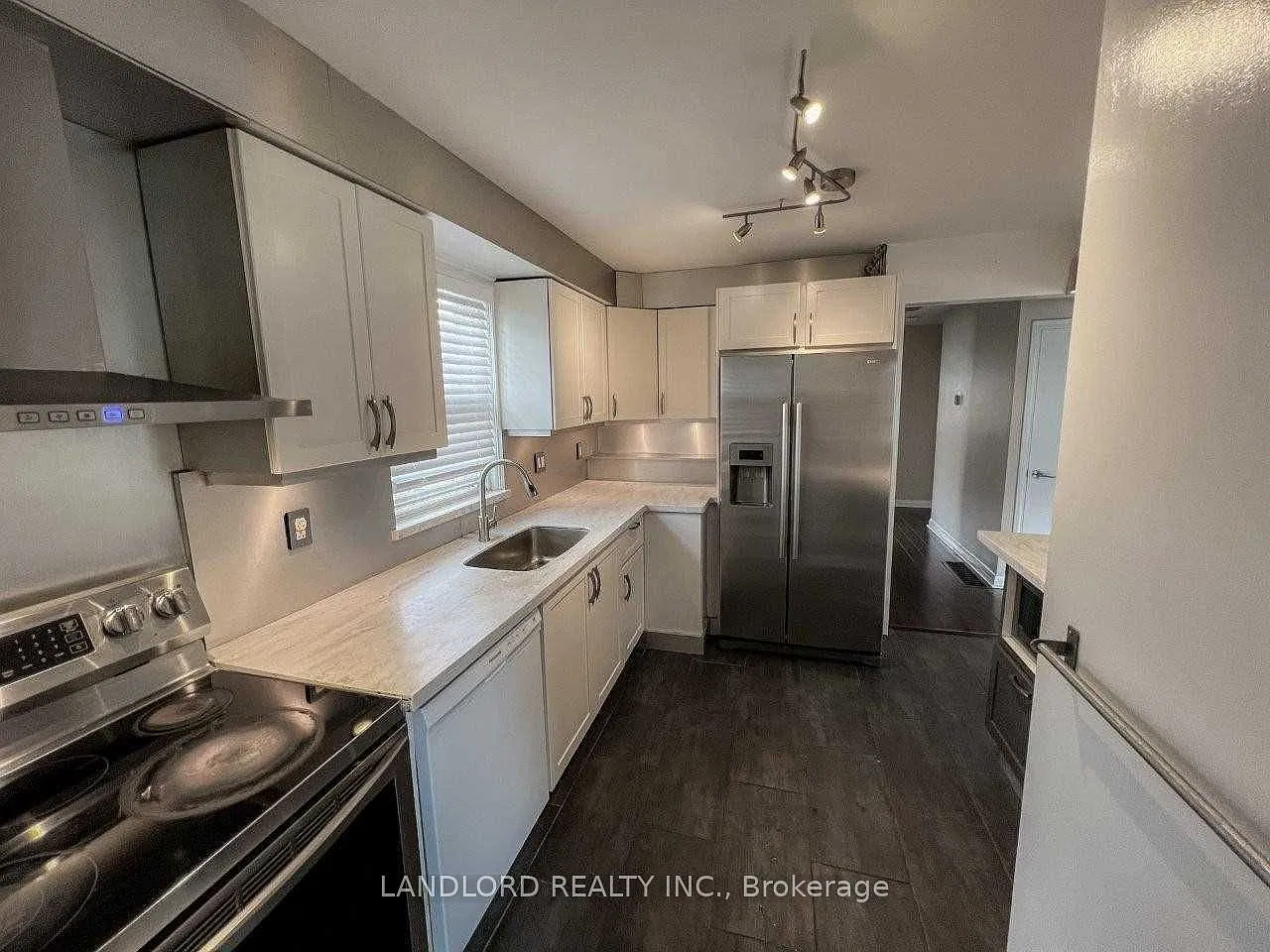 3 bed, $2,900 — Photo 4