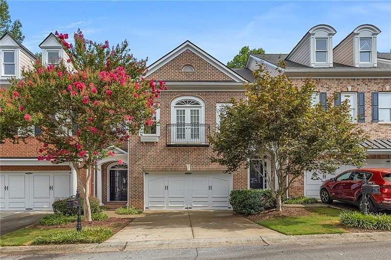 3003 Village Green Dr, Roswell, GA 30075 MLS 10156369 Zillow
