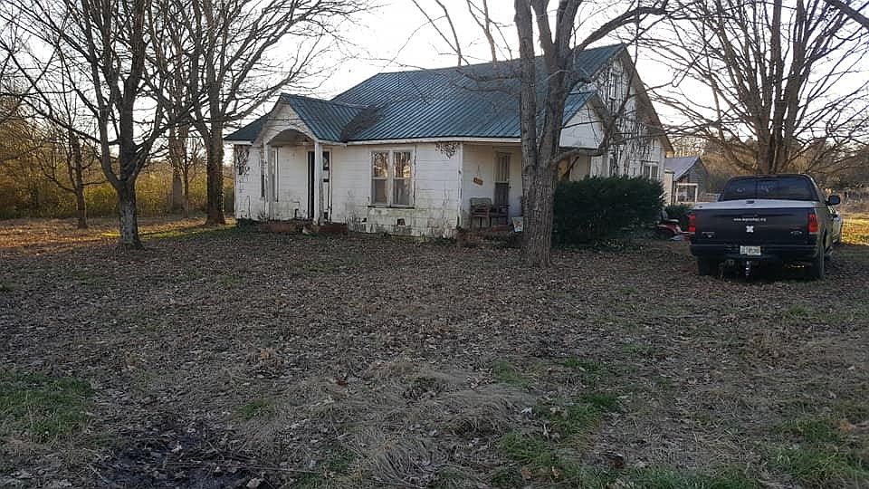 2129 Halls Mill Rd, Unionville, TN 37180 Zillow