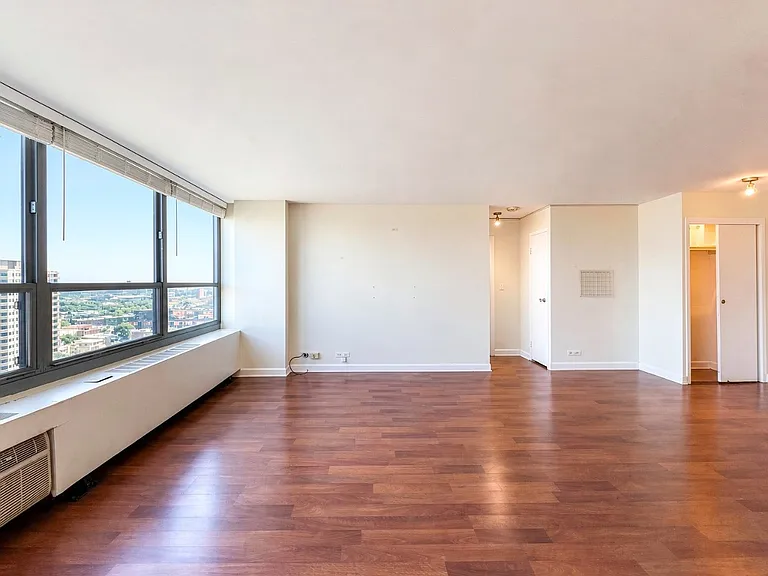 3550 N Lake Shore Dr #1806 — Photo 18
