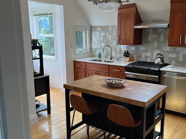3007 California St #C — Photo 5