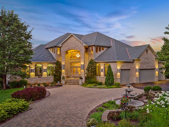 25 Brinker Rd Barrington Il 60010 Mls 11143230 Zillow