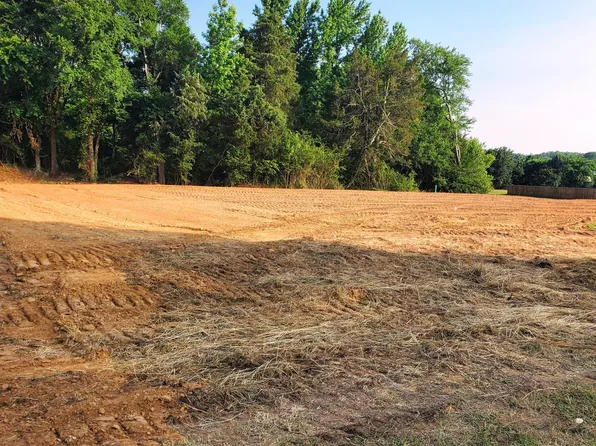 107 Carolina Cir #86, Senatobia, MS 38668