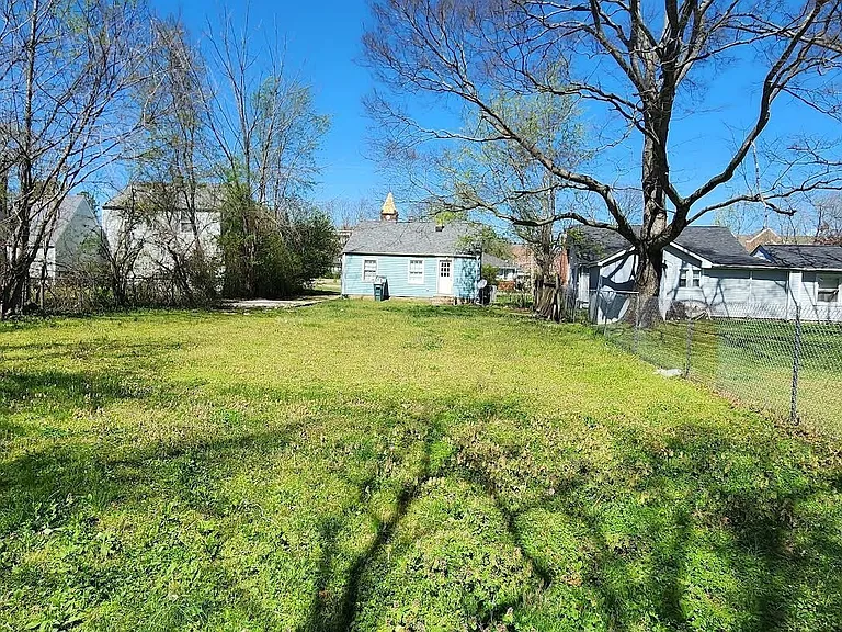 314 Martin Ave — Photo 12
