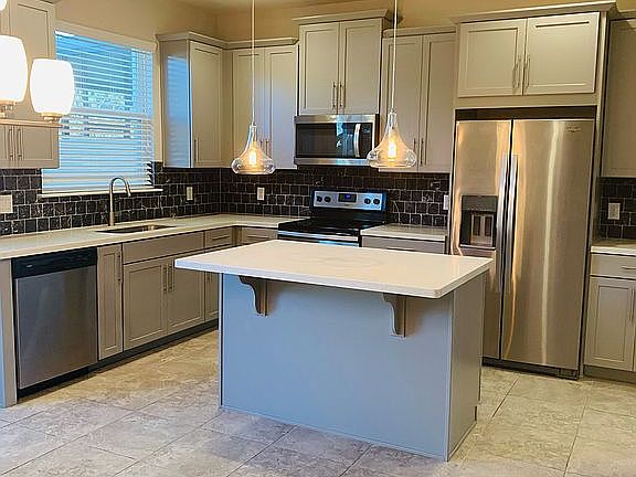 5th image of 3810 Brighton Park Cir
