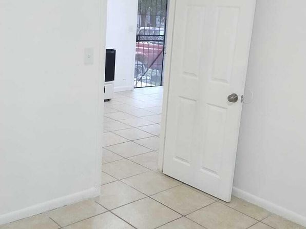 jacksonville-florida-154636371 picture