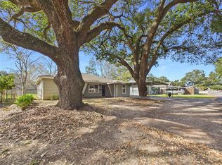 1212 Alamo St, Rosenberg, TX 77471
