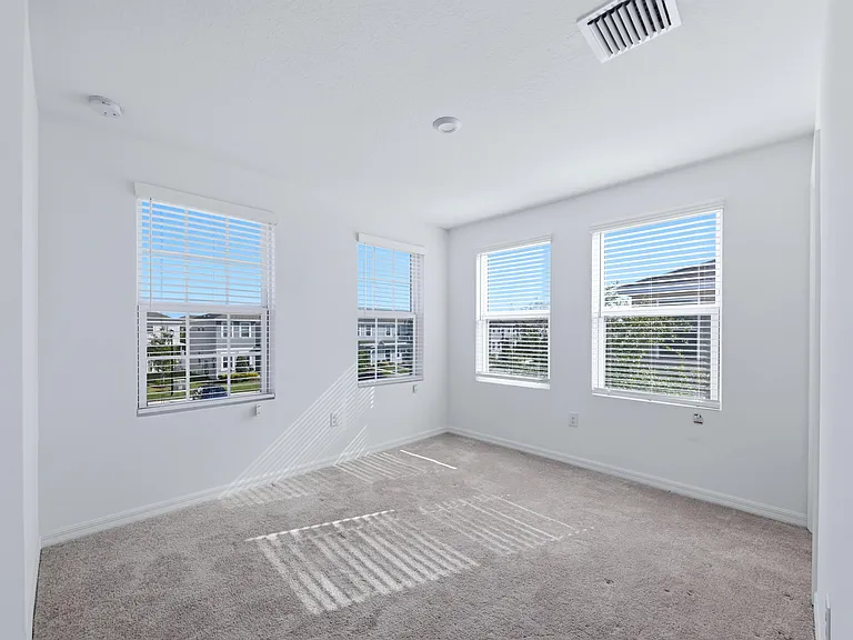 6135 Fairmont Ln — Photo 19