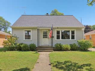 1905 Linden Ave, Waukegan, IL 60087