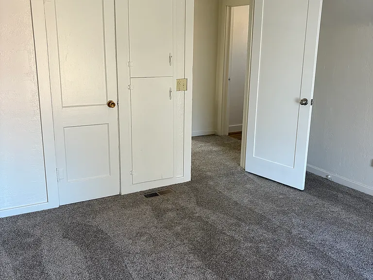 330 Browning Ave #B — Photo 18