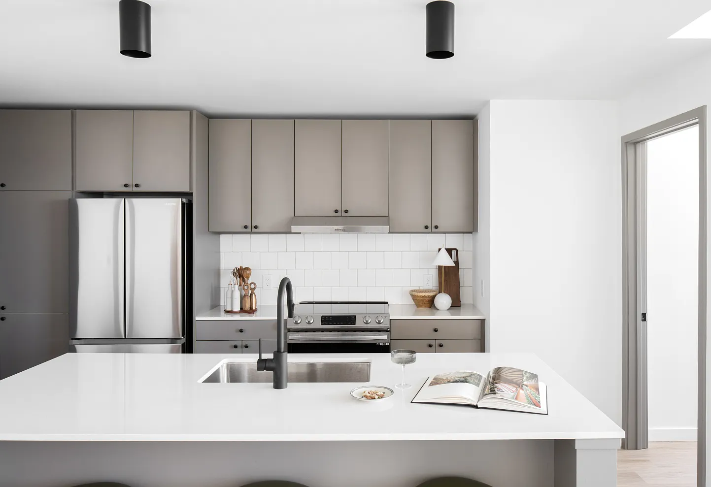 Emmi Midtown — Photo 3