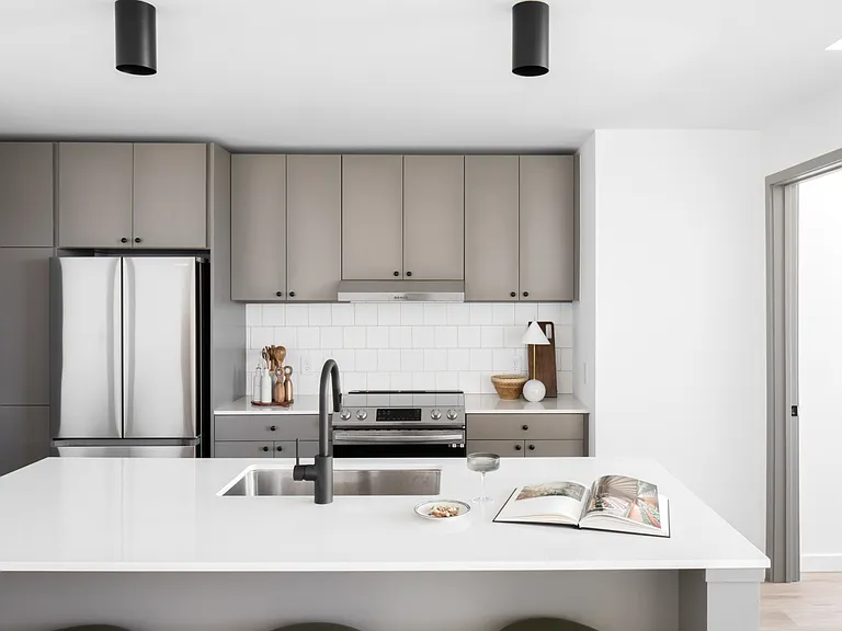 Emmi Midtown — Photo 3
