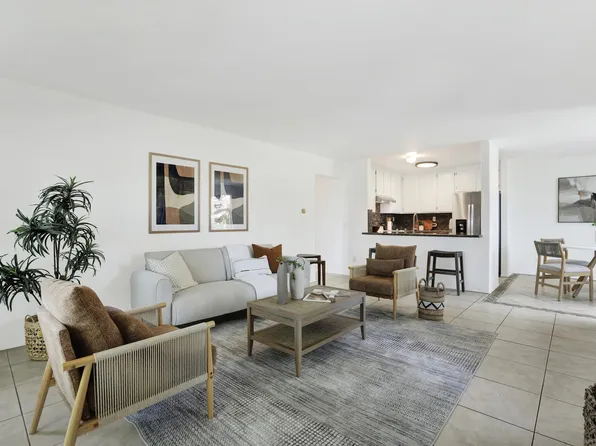 2042 Coolidge St APT 98, San Diego, CA 92111