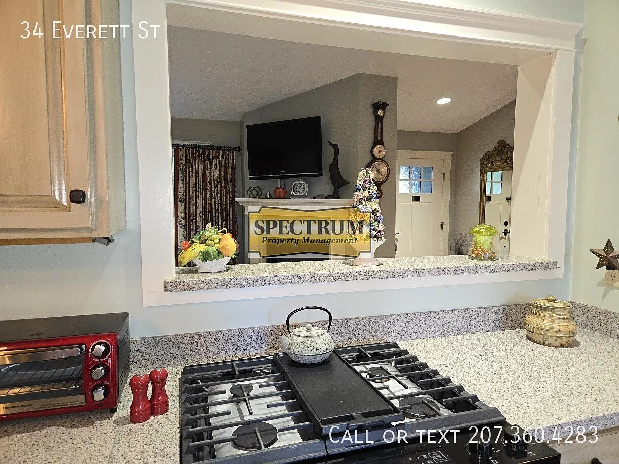 1 bed, 1.5 bath, $2,200 — Photo 4
