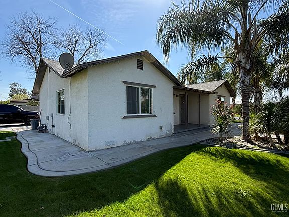 5th image of 40 Sterling Rd