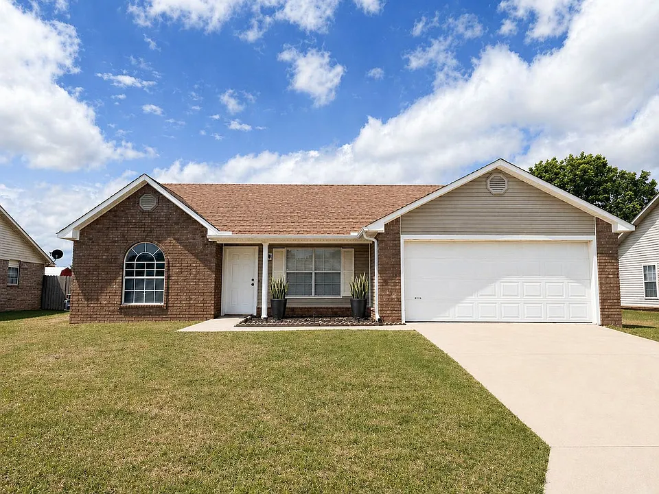 175 Ridgecrest Dr