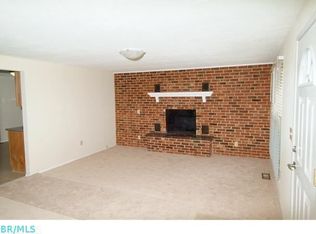 1046 Holly Hill Dr, Columbus, OH