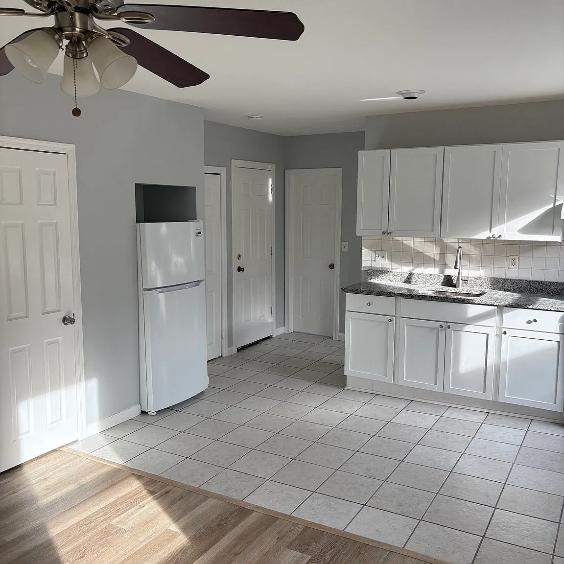 2 bed, 1000 sqft, $1,500 — Photo 3