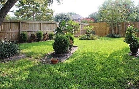 3rd image of 21027 Western Valley Dr