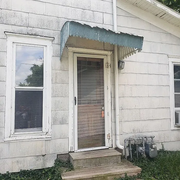 1 bed, $700 — Photo 2