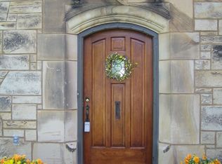 19000 Oxford Rd, Shaker Heights, OH 44122