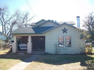 5609 Baylor Ave, River Oaks, TX 76114