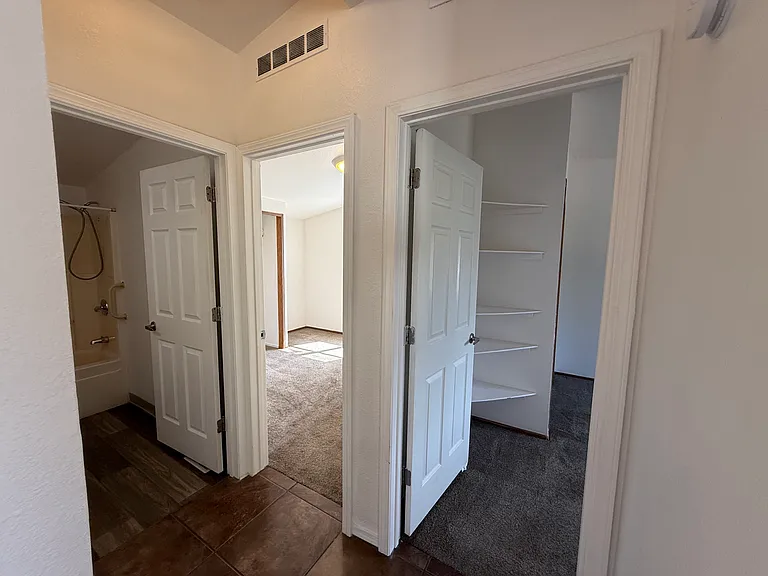 10110 217th Avenue Ct E — Photo 33