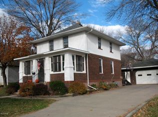 216 W Lincoln St, Springfield, MN 56087