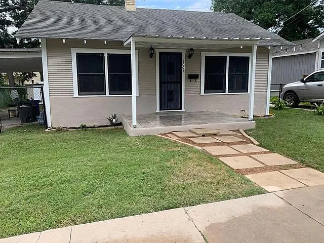2 bed, 961 sqft, $1,425 — Photo 2