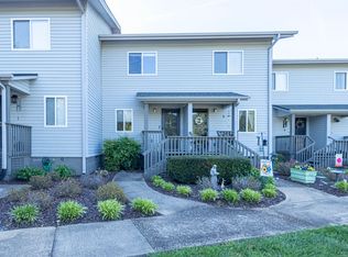 805 Stallings Rd APT 106, Taylors, SC 29687