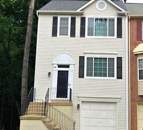 4th image of 506 Club House Rd