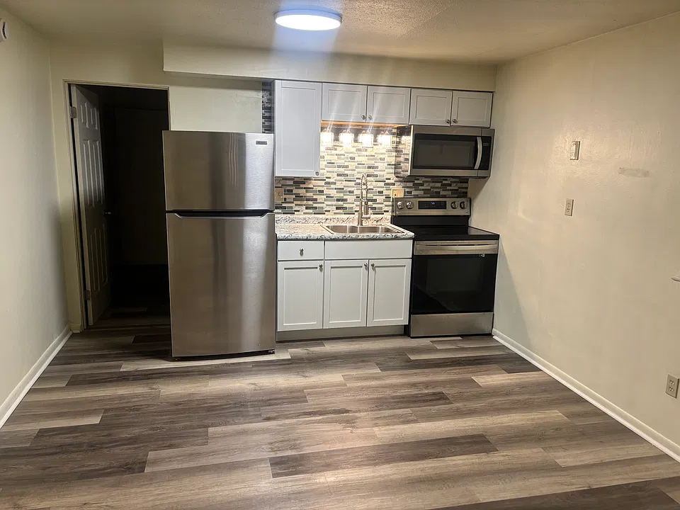 317 S Monroe St #2