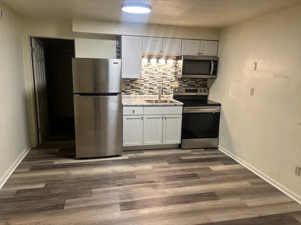 317 S Monroe St APT 2, Butler, PA 16001