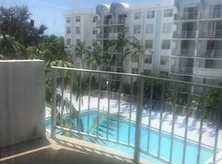 486 NW 165th Street Rd APT B406, Miami, FL 33169